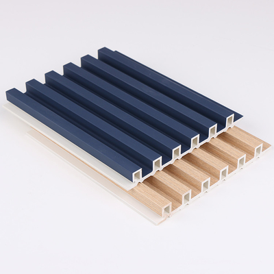 溝があるポリ塩化ビニールの木製のプラスチック合成のDecking板8mm